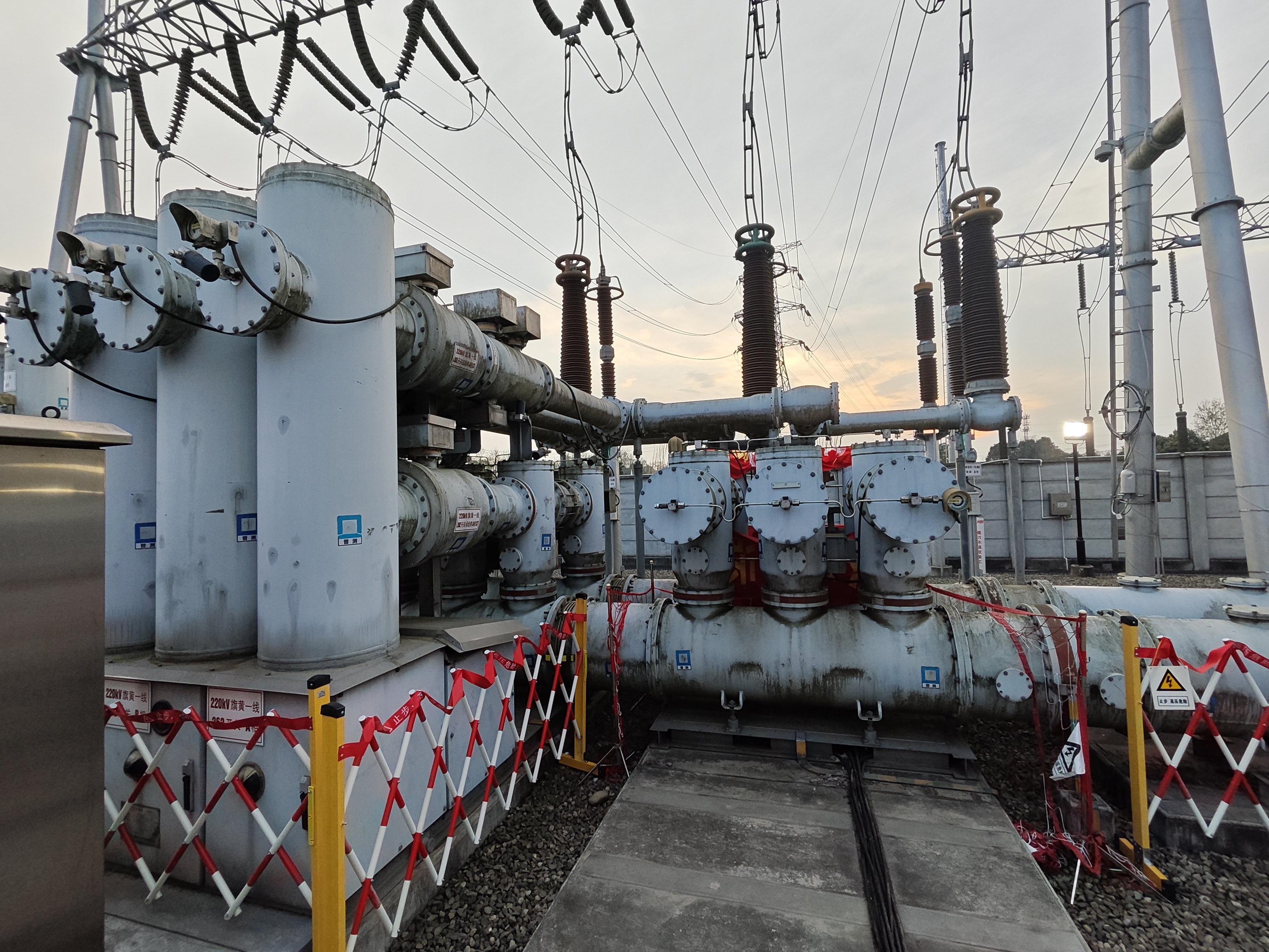 31EC8FF702C355CEC2280E99428_4B4EE942_33D296